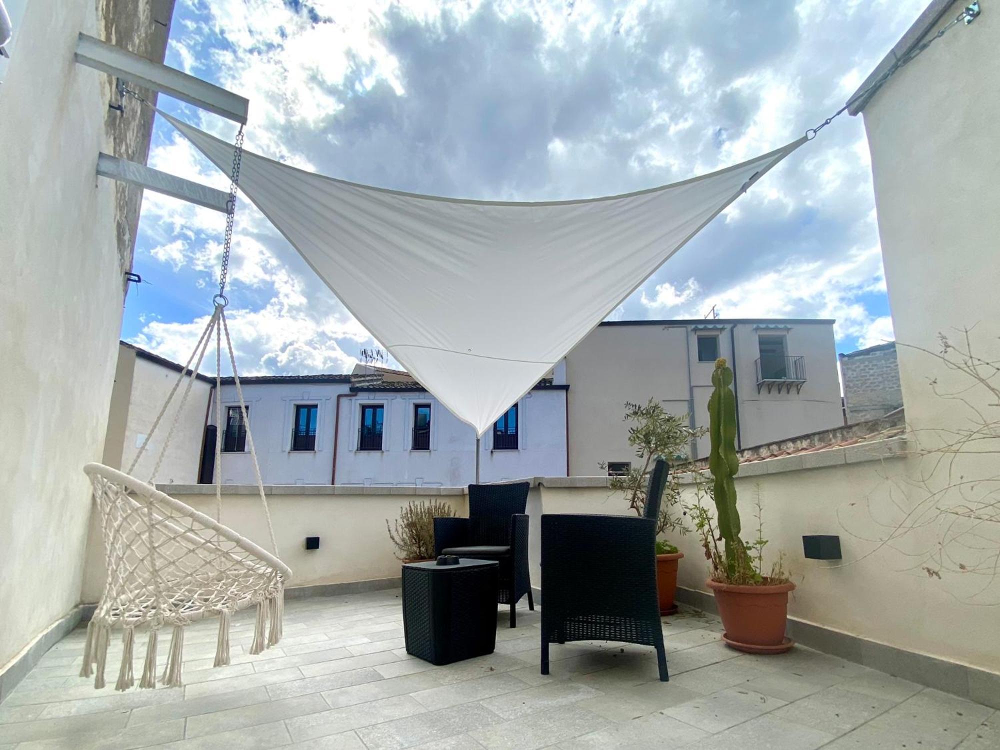 A Casa Di Alex Apartment Палермо Екстериор снимка