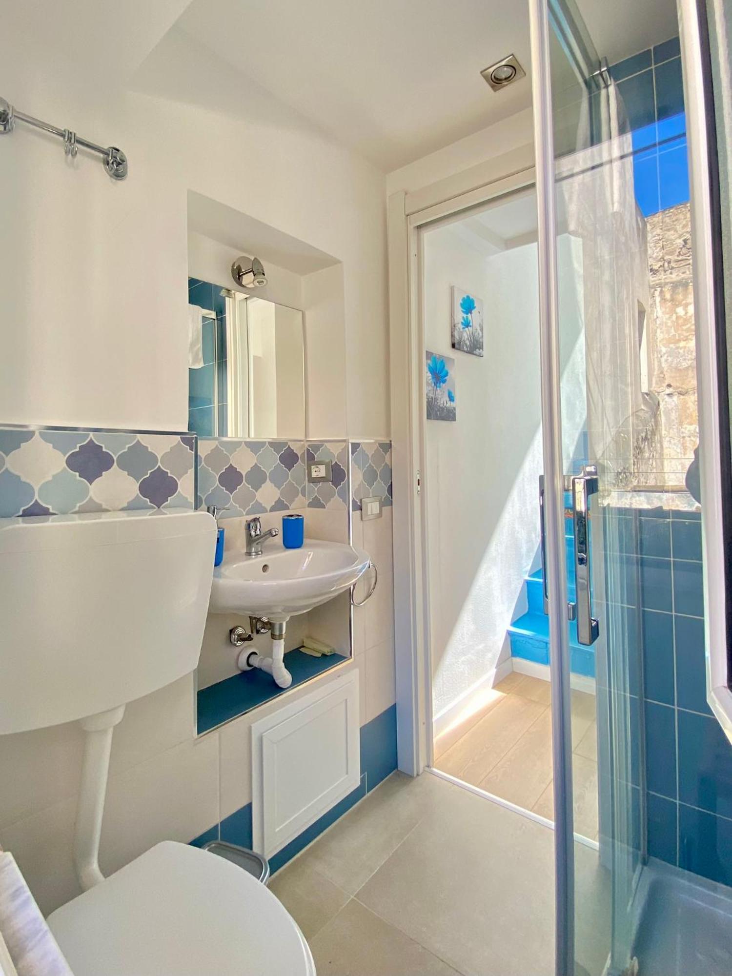 A Casa Di Alex Apartment Палермо Екстериор снимка